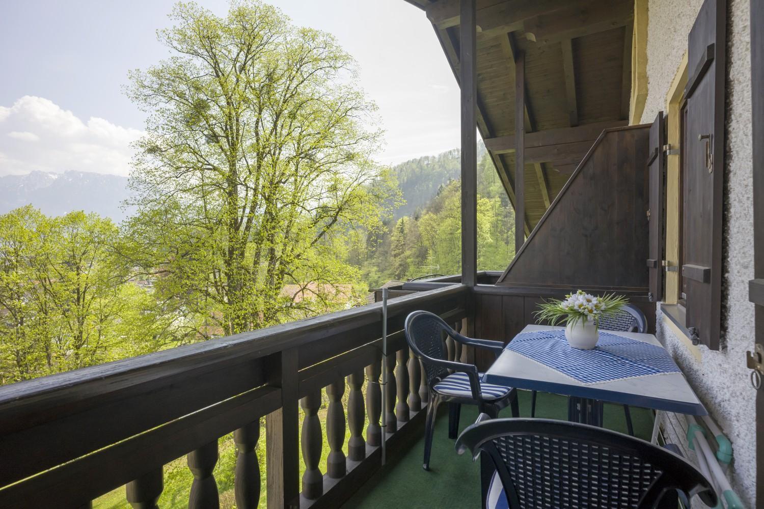 3 Sterne Komfortable Ferienwohnung Mit Einem Traum Blick Zu Den Bergen Sauna Spielzimmer Kueche Garage 27 Oberaudorf Luaran gambar